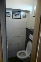 /album/der-pferdestall-binnen/wc01-jpg1/