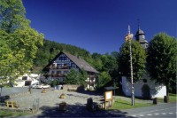 /album/huisje-liesen/dorfplatz-liesen-sommer-jpg1/
